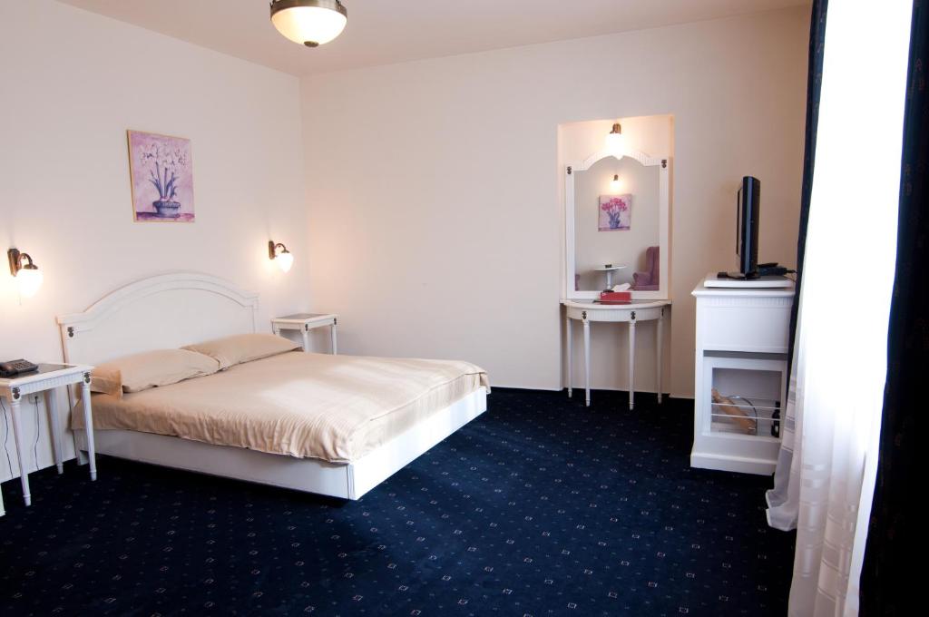 The Elite - Oradea's Legendary Hotel - Resim 35