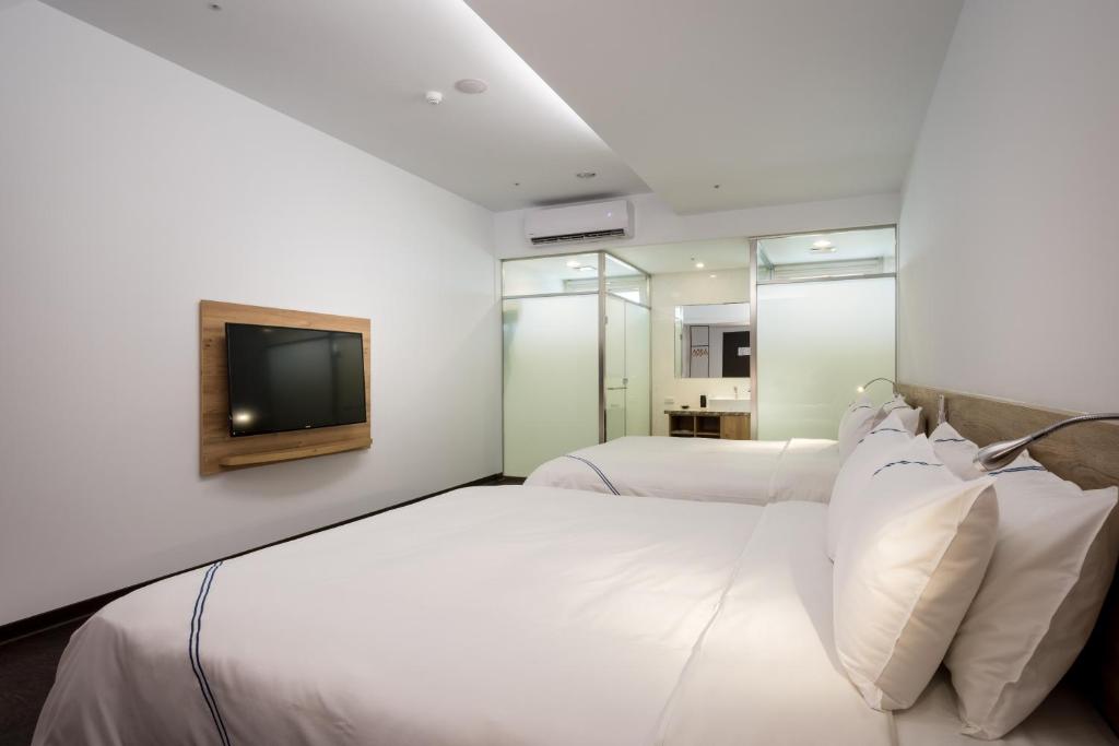 Xianghe Hotel - Salle De Sextuple Supérieure