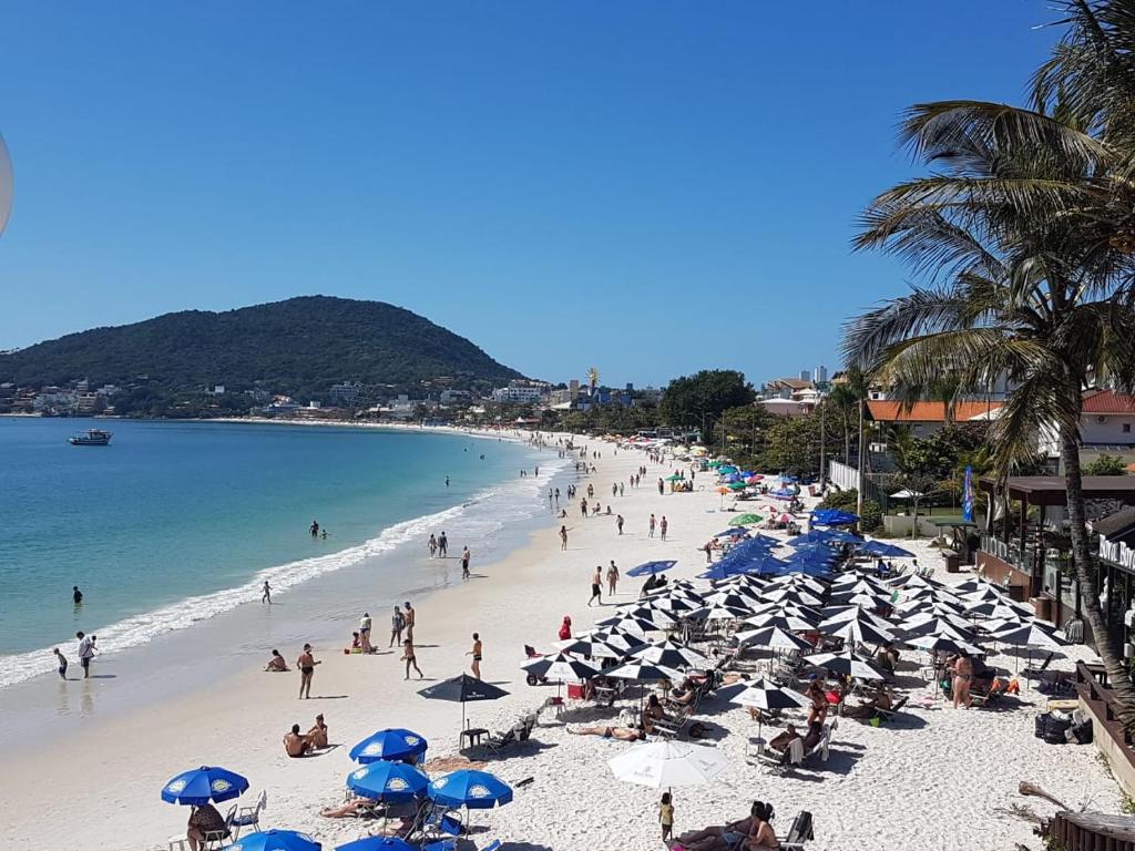  Apartamento com Vista ao Mar