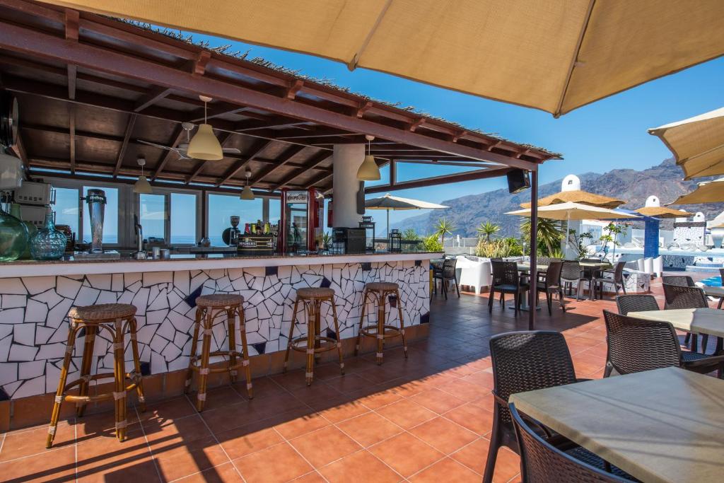 A restaurant or other place to eat at Vigilia Park