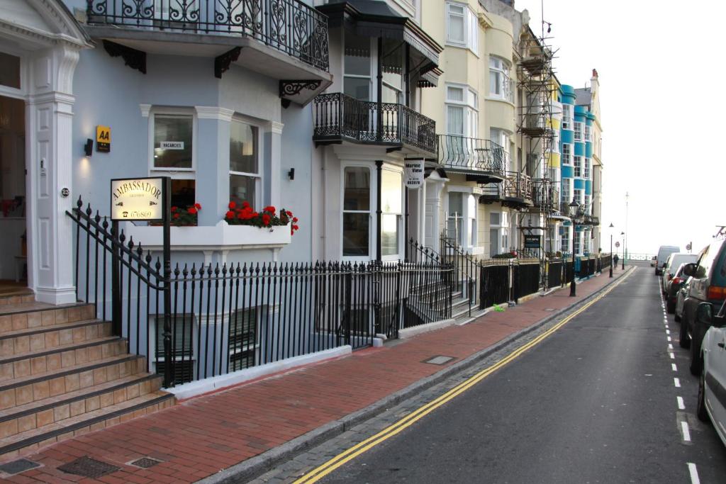 Ambassador Hotel - Resim 30