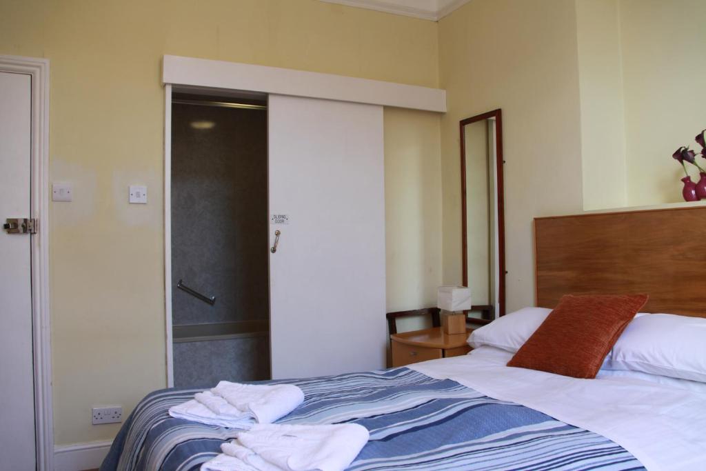 Ambassador Hotel - Resim 24