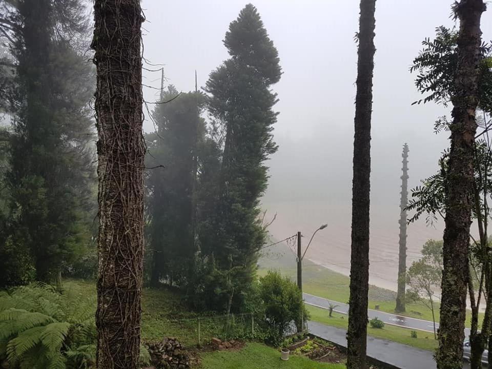 LOCAR-IN GRAMADO Solar das Hortênsias  LOCAR-IN GRAMADO Solar das Hortênsias