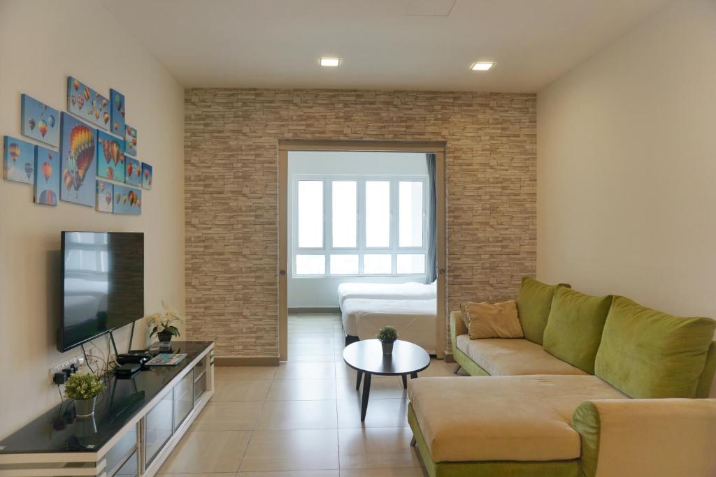 TV a/nebo společenská místnost v ubytování PM Octagon Ipoh Suites & Apartment 1