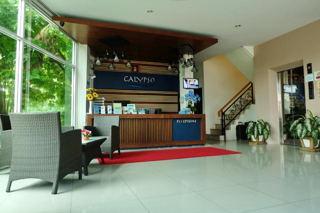 Vstupní hala nebo recepce v ubytování Calypso Patong Hotel