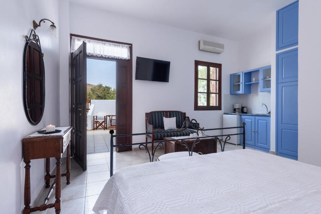 Villa Notos, Adamantas – Updated 2023 Prices