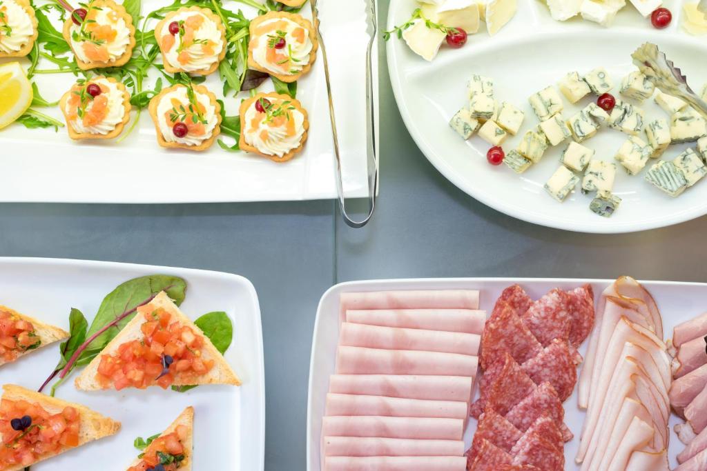 West City Hotel - Resim 15