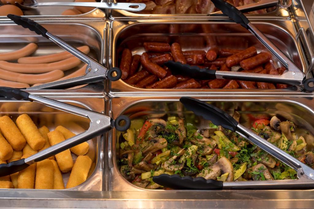 West City Hotel - Resim 14