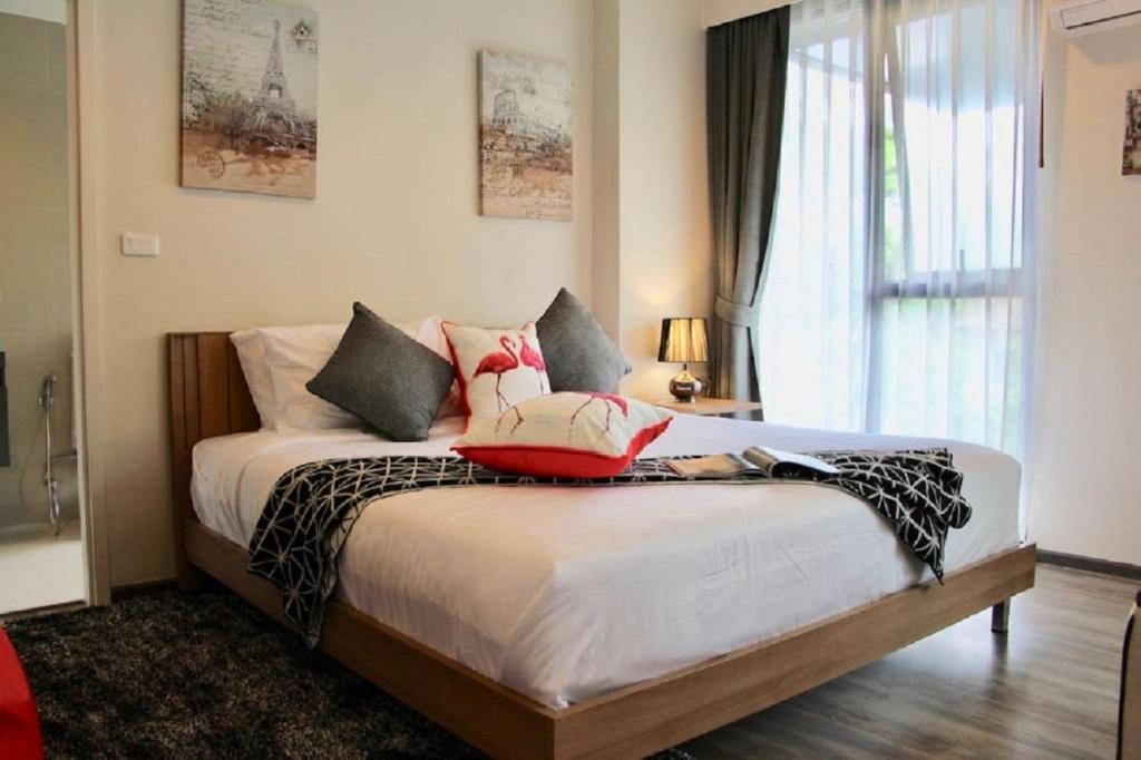 The Deck Patong by VIP - Resim 5