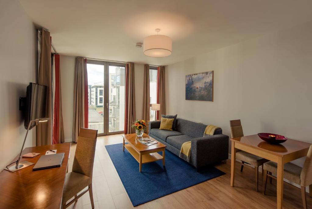 PREMIER SUITES Dublin, Sandyford - отзывы и видео