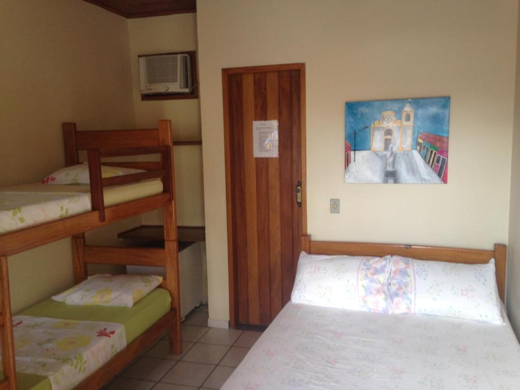 Poschodová posteľ alebo postele v izbe v ubytovaní Pousada Visual