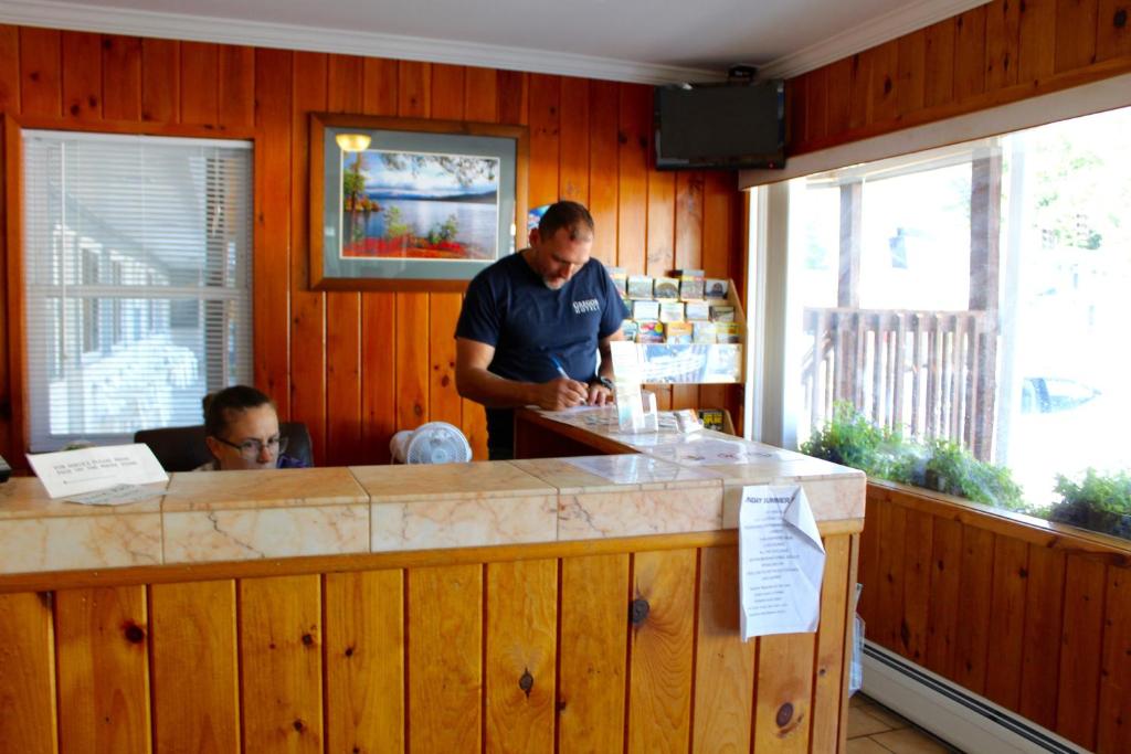 Hosté ubytování Lake Haven Motel