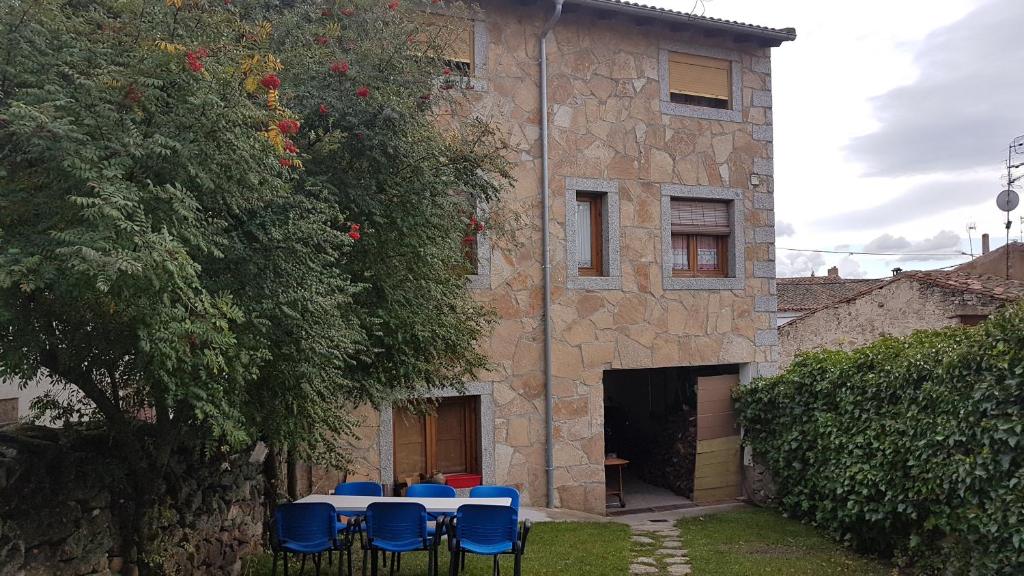Fotografia z galérie ubytovania Casa Rural el Casillo del Abuelo Goyo v destinácii Navarredonda de Gredos