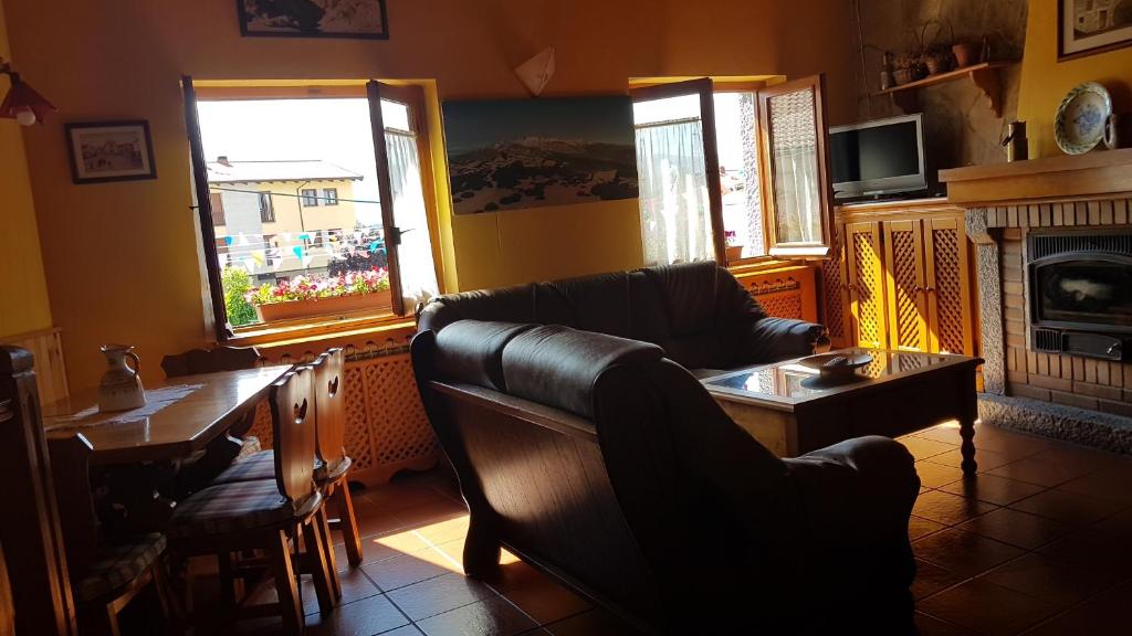 Fotografia z galérie ubytovania Casa Rural el Casillo del Abuelo Goyo v destinácii Navarredonda de Gredos