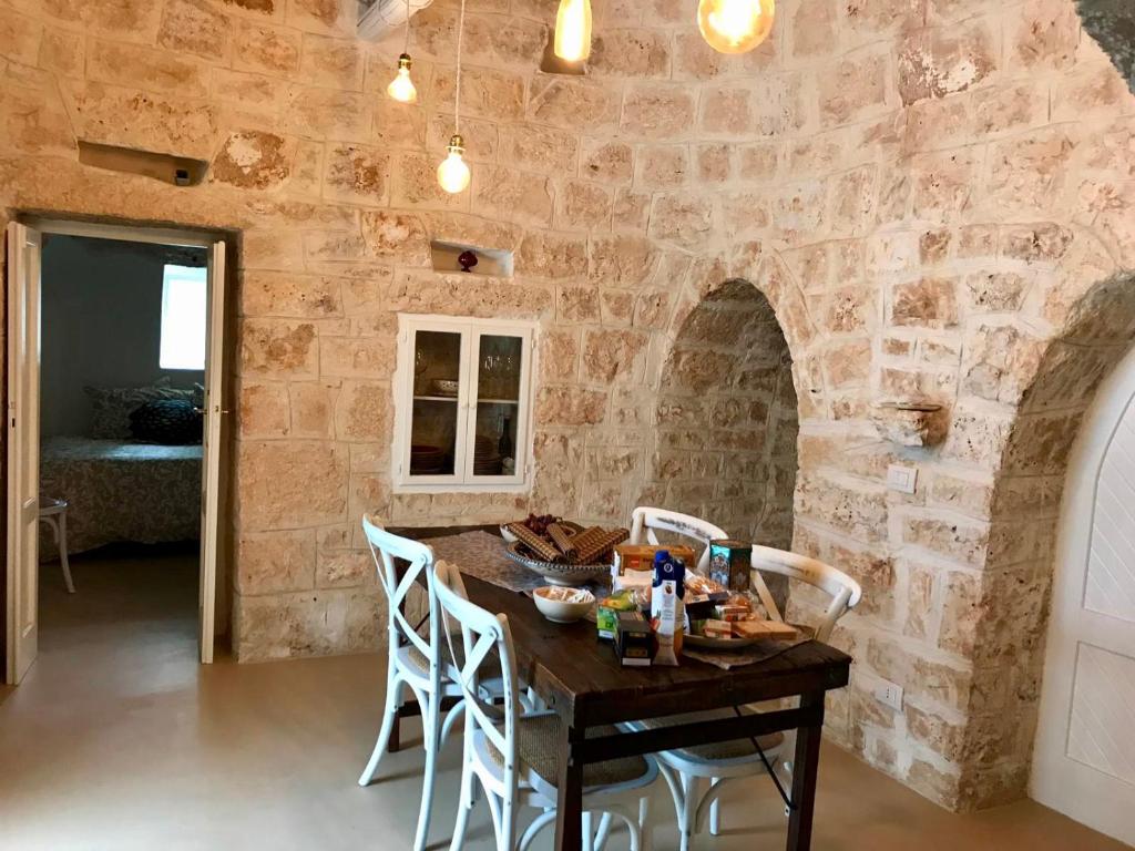 Kép Trulli Storie di Puglia - Private Pool szállásáról Polignano a Maréban a galériában