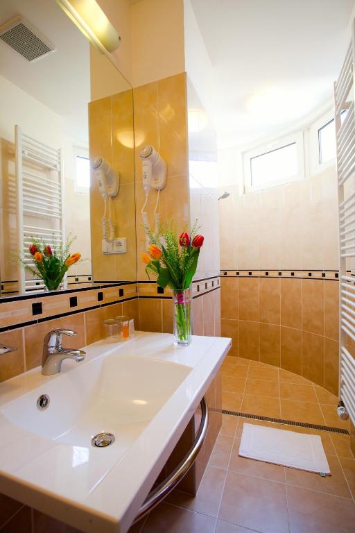 Anna Hotel - Resim 12