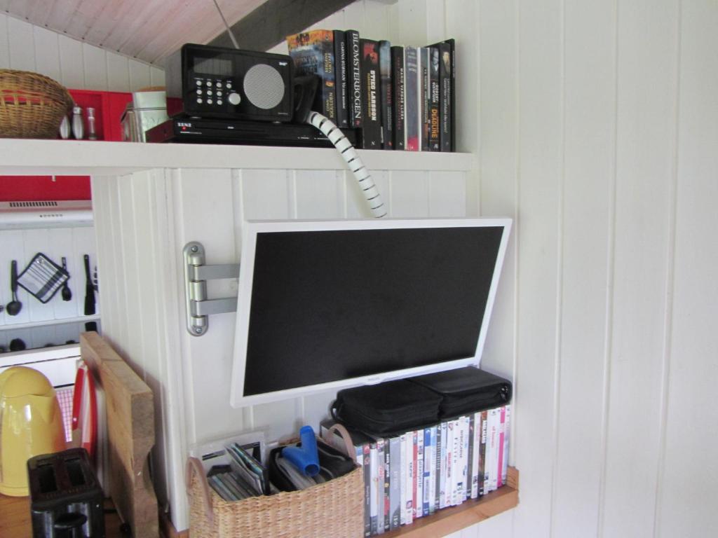 TV a/nebo společenská místnost v ubytování Holiday Home Holmehøj