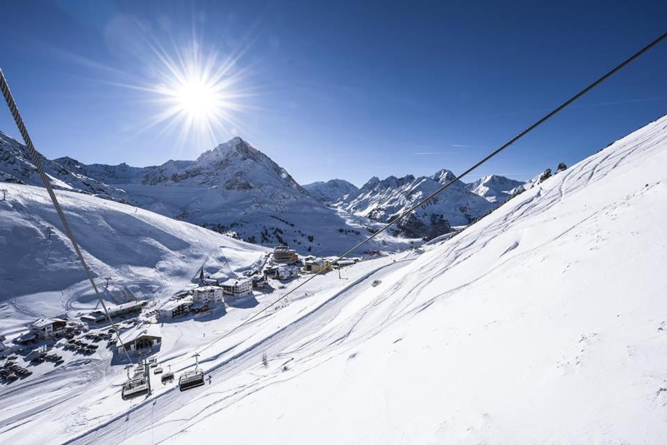 Sonne & Schnee in Kühtai v zimě