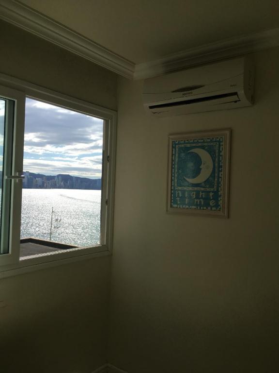  Apartamento frente ao mar