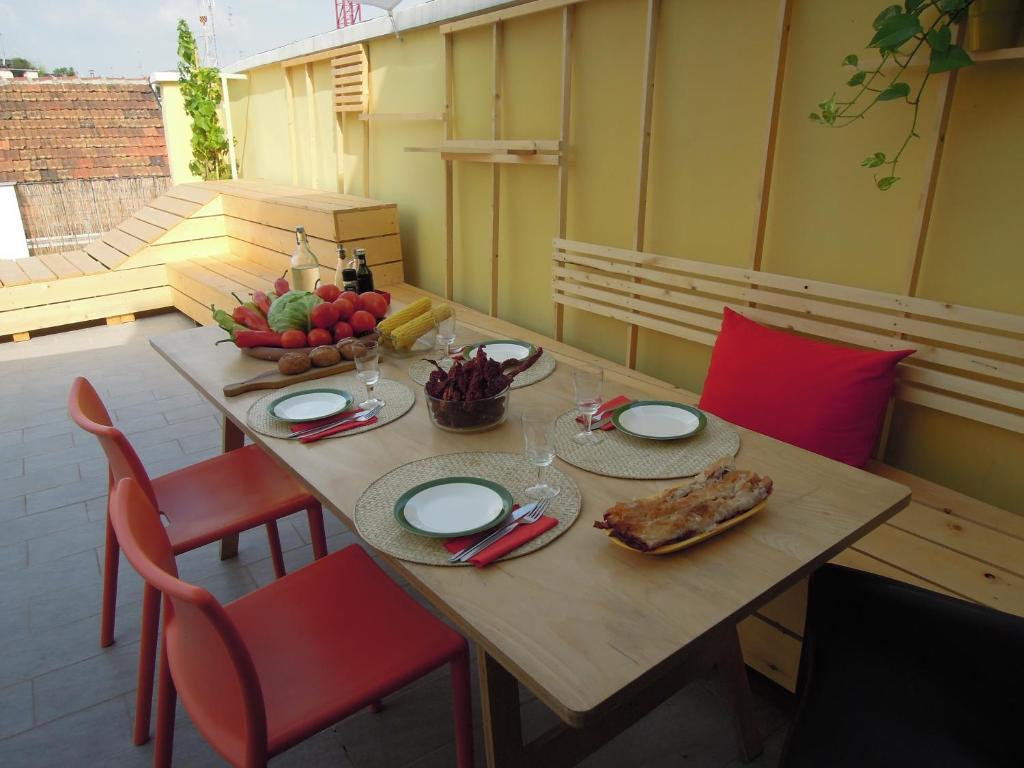 A seating area at Roof terrace flat