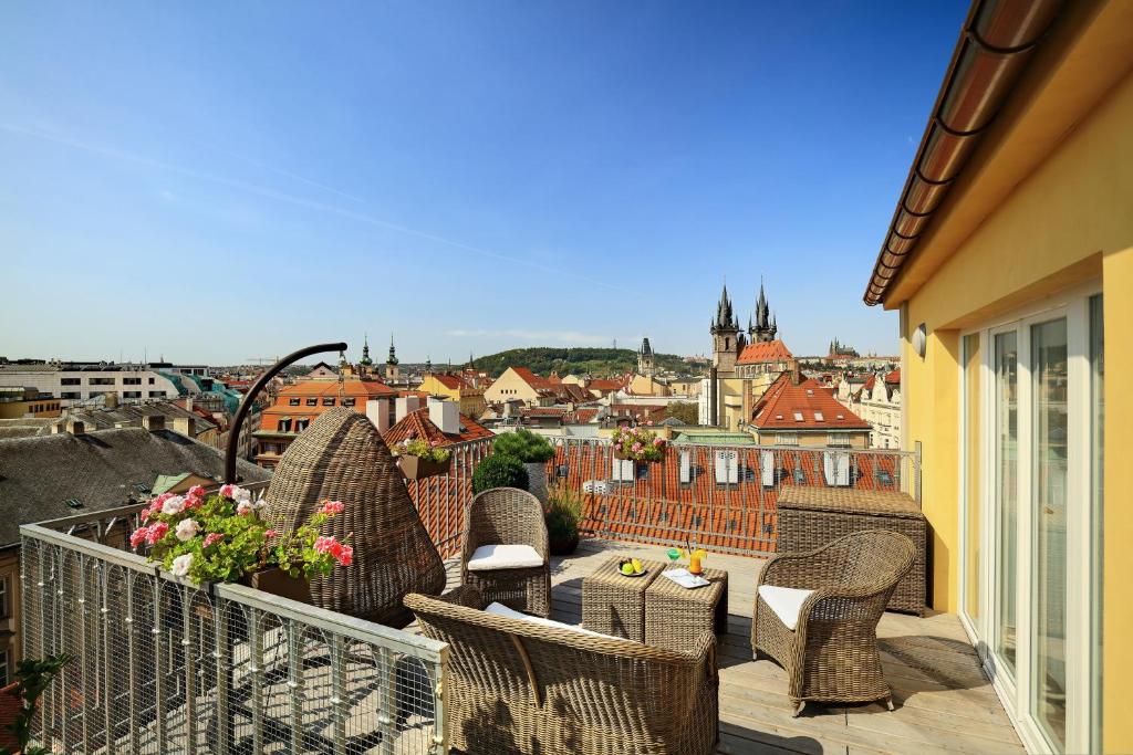 Balkón nebo terasa v ubytování Grand Hotel Bohemia