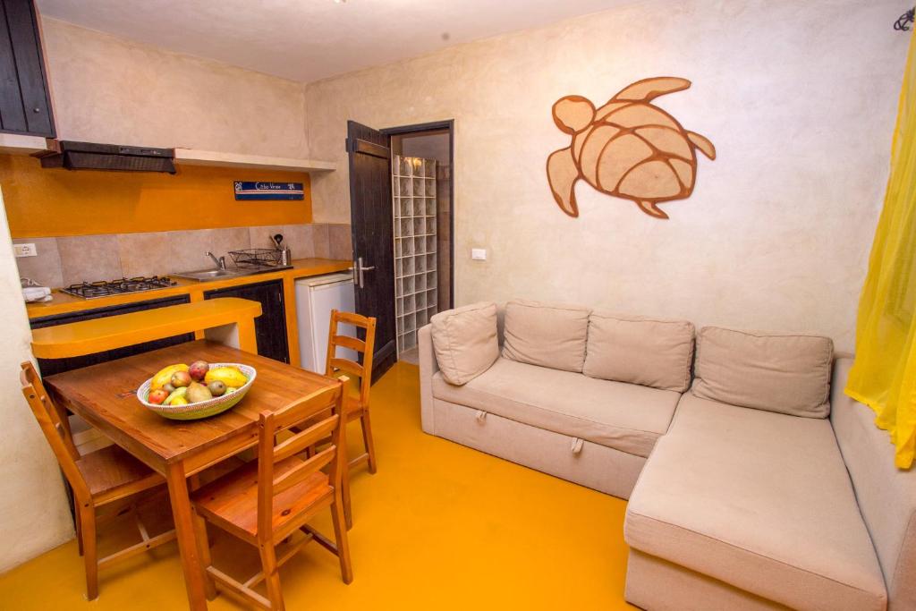 Kuchyň nebo kuchyňský kout v ubytování Surfactivity Guest House