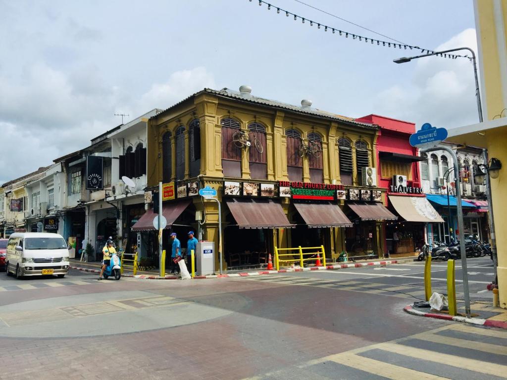 Gallery image of Phuket Sunny Hostel in Phuket Town