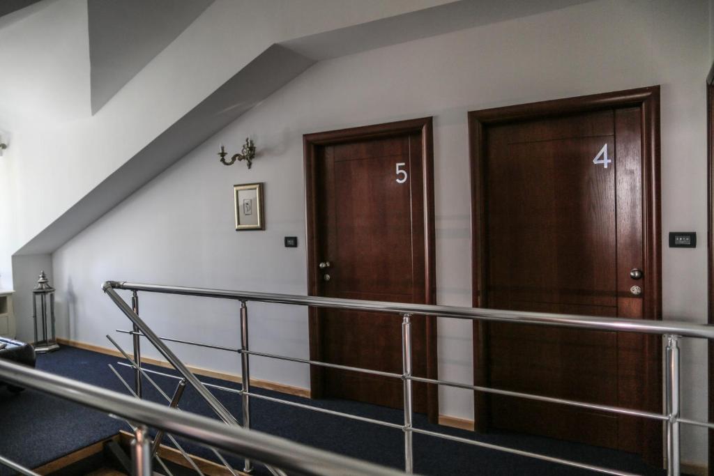 Fotografie z fotogalerie ubytování GARNI HOTEL ATRIUM v destinaci Nikšič