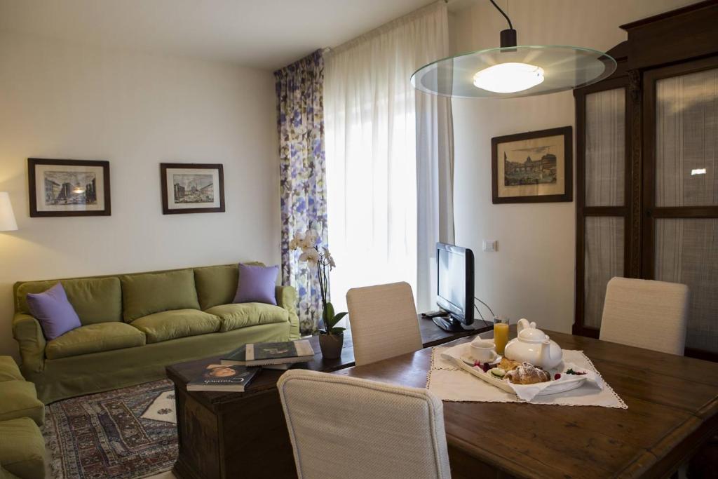 Marbela Apartments & Suites - Resim 39