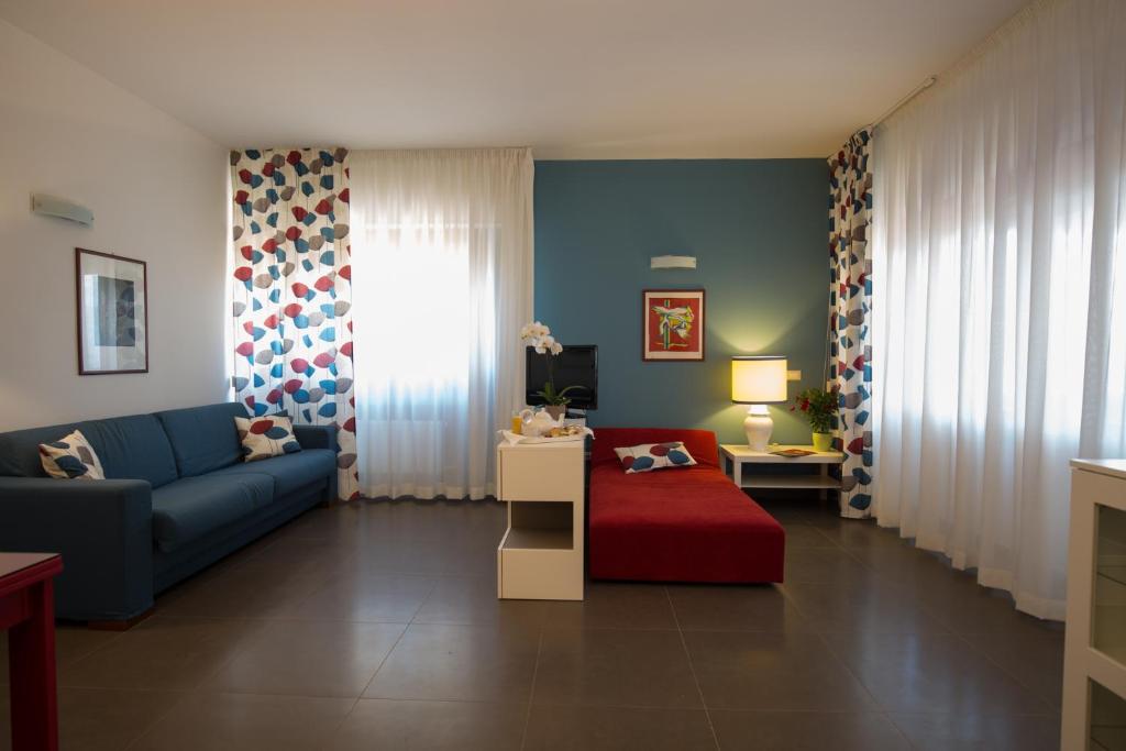 Marbela Apartments & Suites - Resim 25