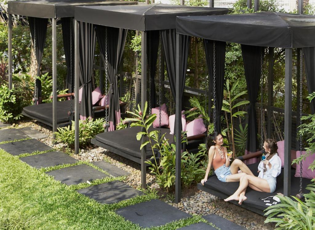 Sora Resort & Suites Sukhumvit - Resim 37