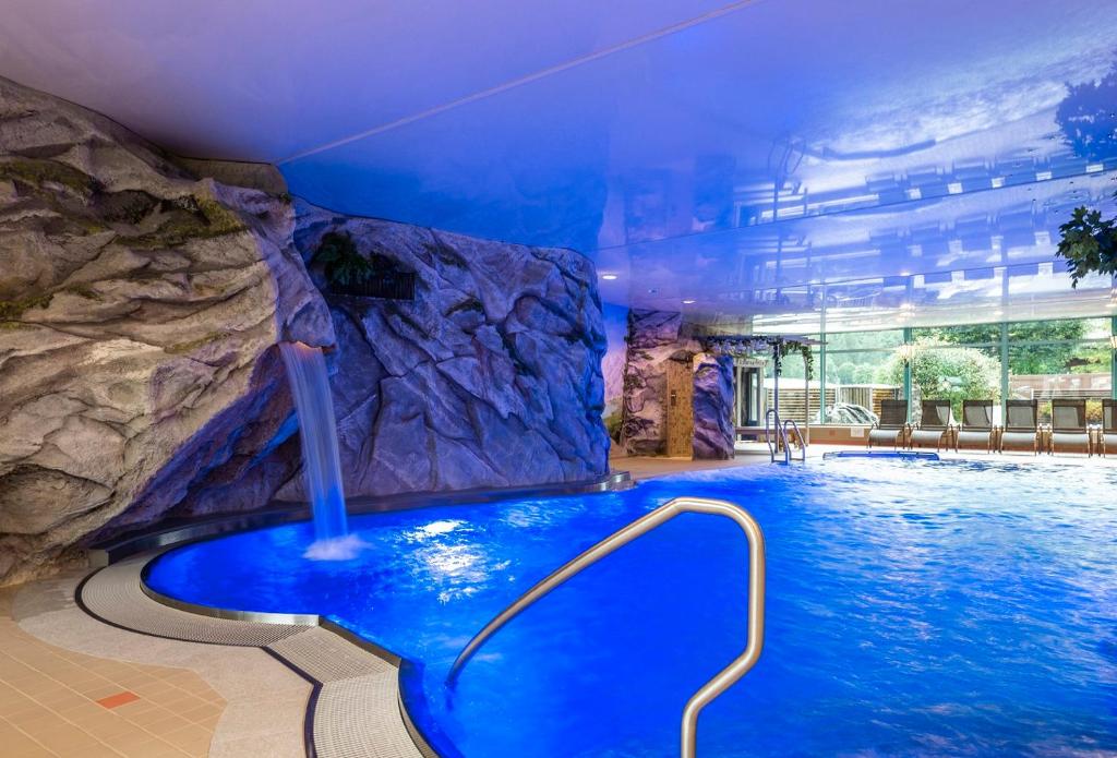 Bazén v ubytování Alpenresort Eienwäldli Engelberg nebo v jeho okolí
