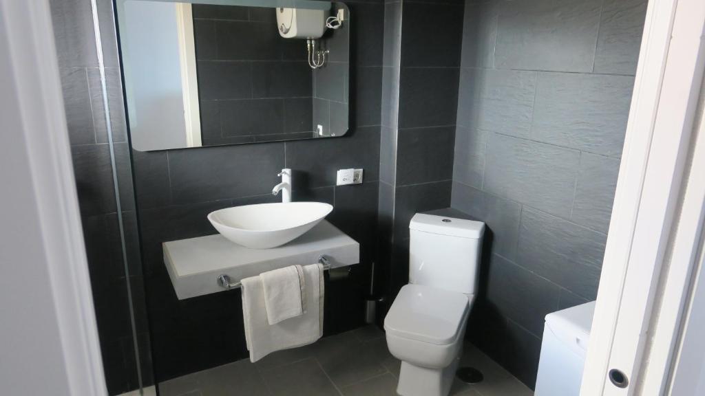 A bathroom at Luxury Apartment Playa del Ingles