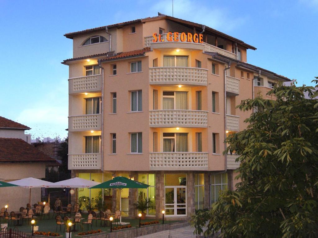 Budova, kde se hotel nachází