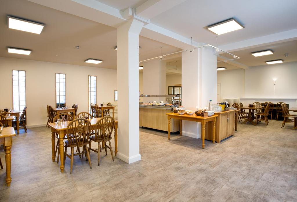 The Royal Foundation of St Katharine - Resim 33