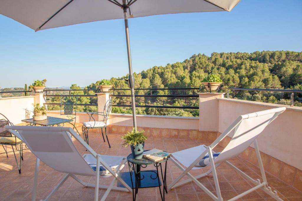 A balcony or terrace at Casa Gema