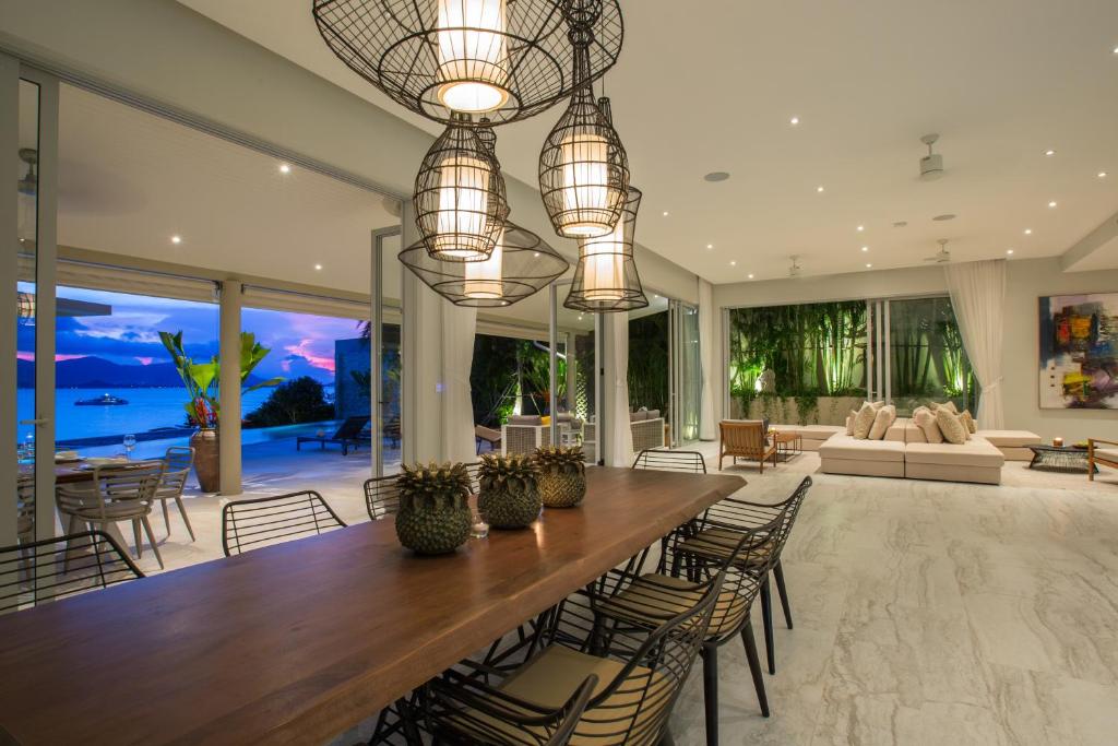 Posezení v ubytování Moonstone - Samui's Premier Private Villa
