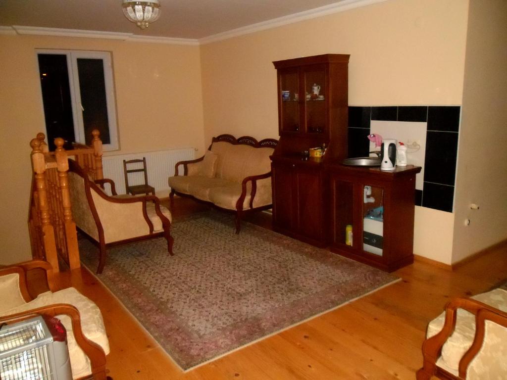 Posezení v ubytování House Mon Amie