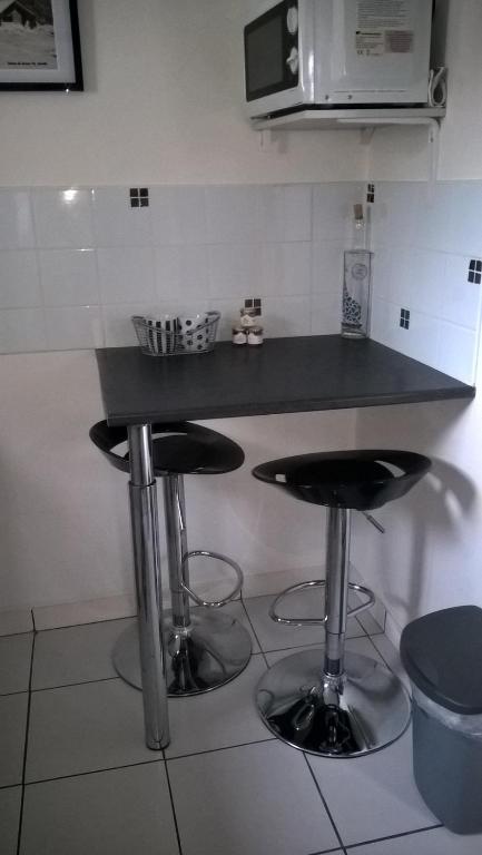 Kuchyň nebo kuchyňský kout v ubytování Gîte Studio Tarbes Pyrénées