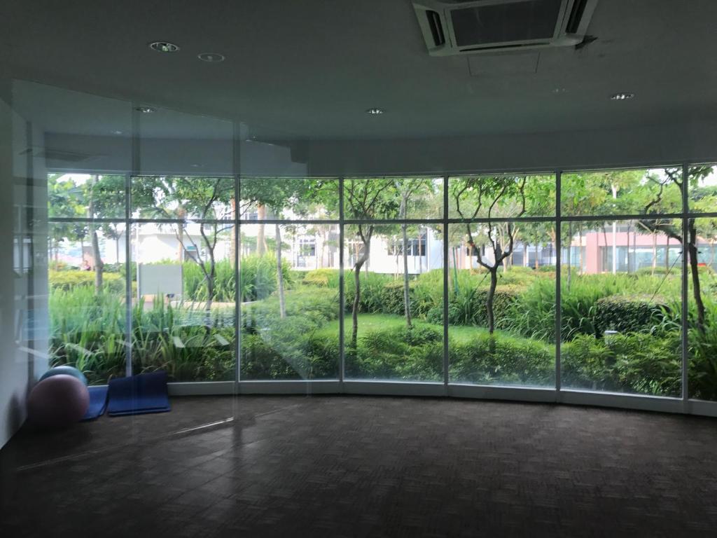 Zahrada ubytování SINGGAH Putrajaya - 3 Bedrooms with Pool and KL View