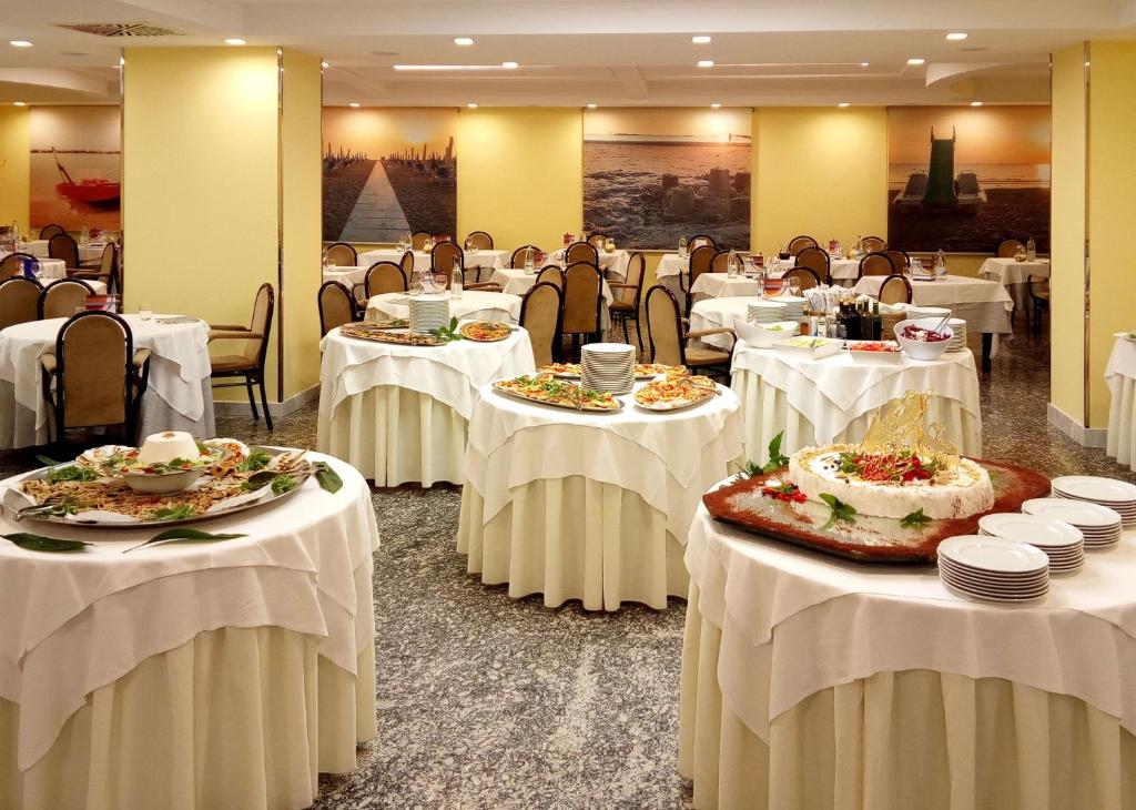 Hotel Vittoria - Nuova Gestione - Resim 36