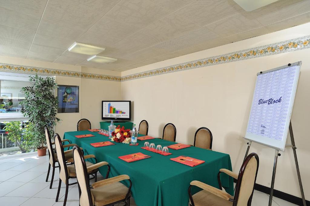 Hotel Vittoria - Nuova Gestione - Resim 30
