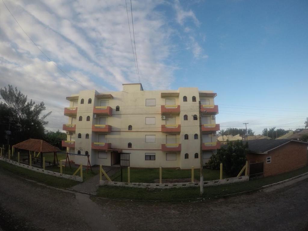  Center Hotel