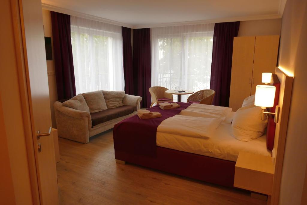 Seehotel Bad Kleinen - Tweepersoonskamer Met Uitzicht Op Het Meer