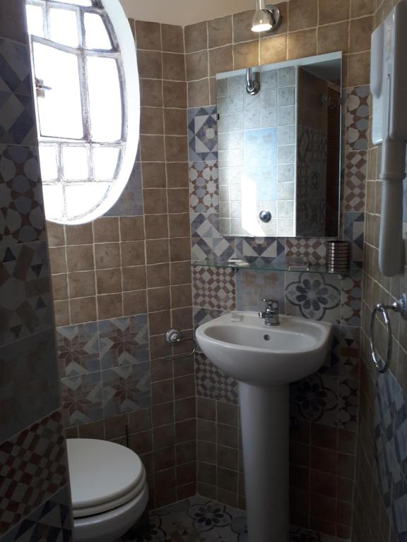 Un baño de Hotel Major Aventinus