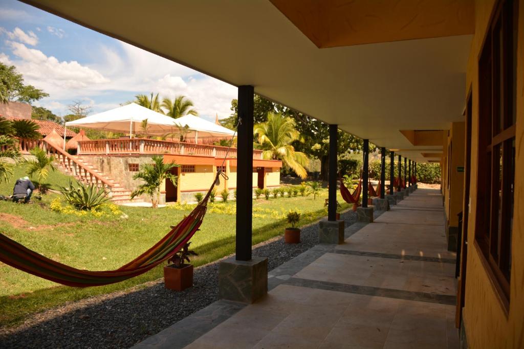 Zahrada ubytování Hotel Portón del Sol