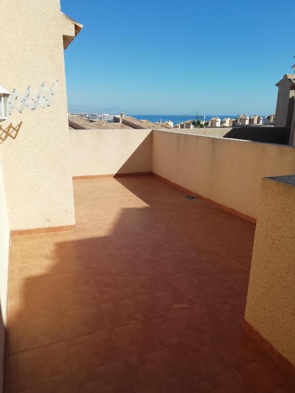 Balkón alebo terasa v ubytovaní Bungalow Junto A La Piscina, Gran Alacant