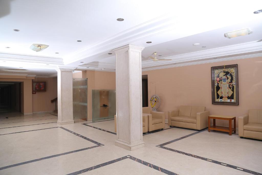 Fotografie z fotogalerie ubytování Hotel Surguru v destinaci Puduččéri