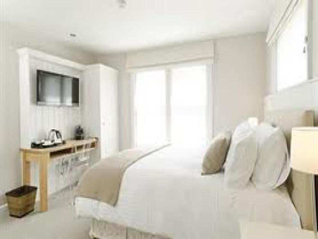 Fox and Grapes - Resim 6