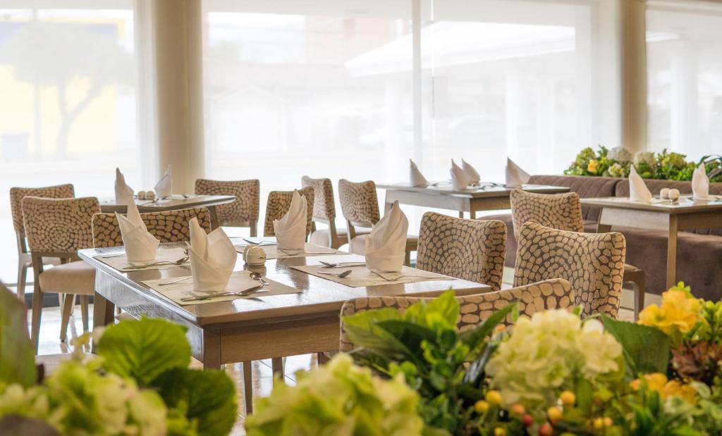 Restaurace v ubytování Hotel Ajavi